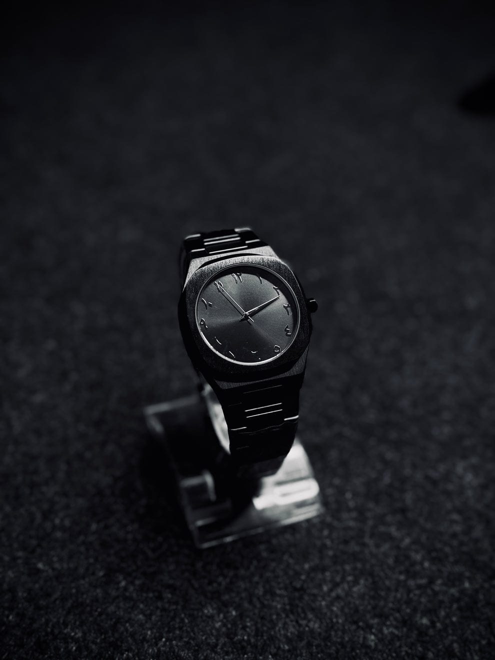 BLACK AURA STAIN LESS STEEL